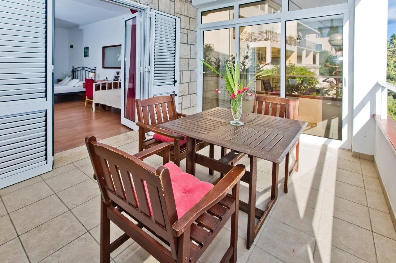 Apartments Villa Marcelina フヴァル エクステリア 写真