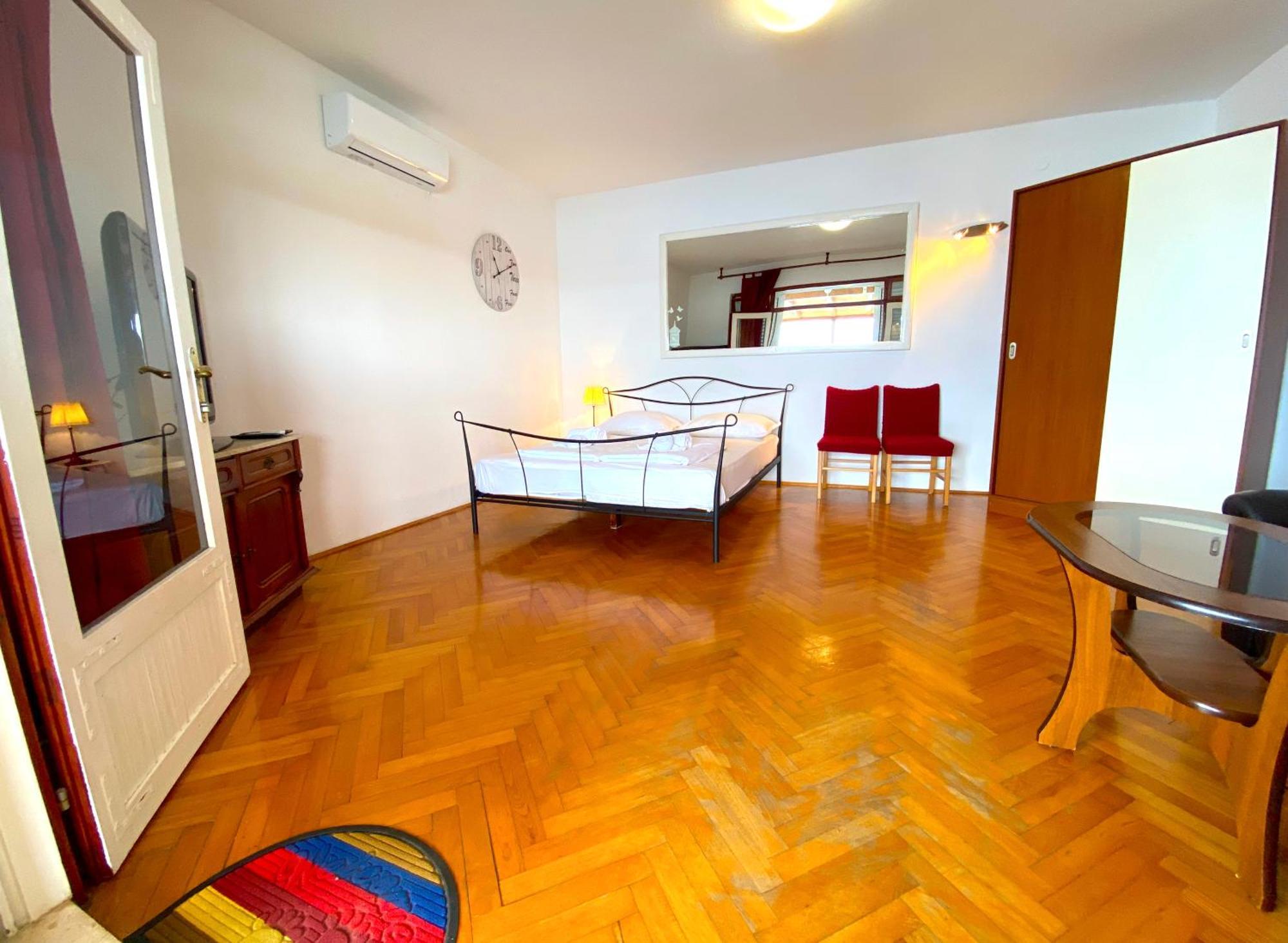 Apartments Villa Marcelina フヴァル 部屋 写真